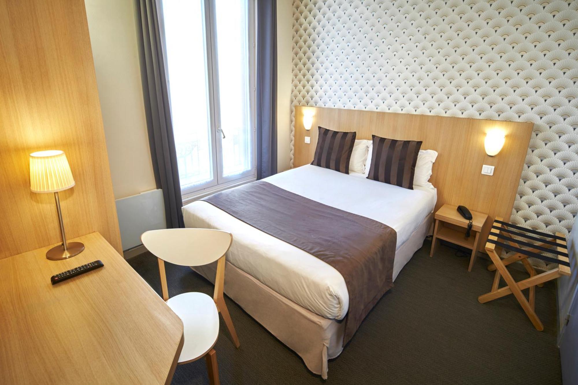 Hotel Paris Villette