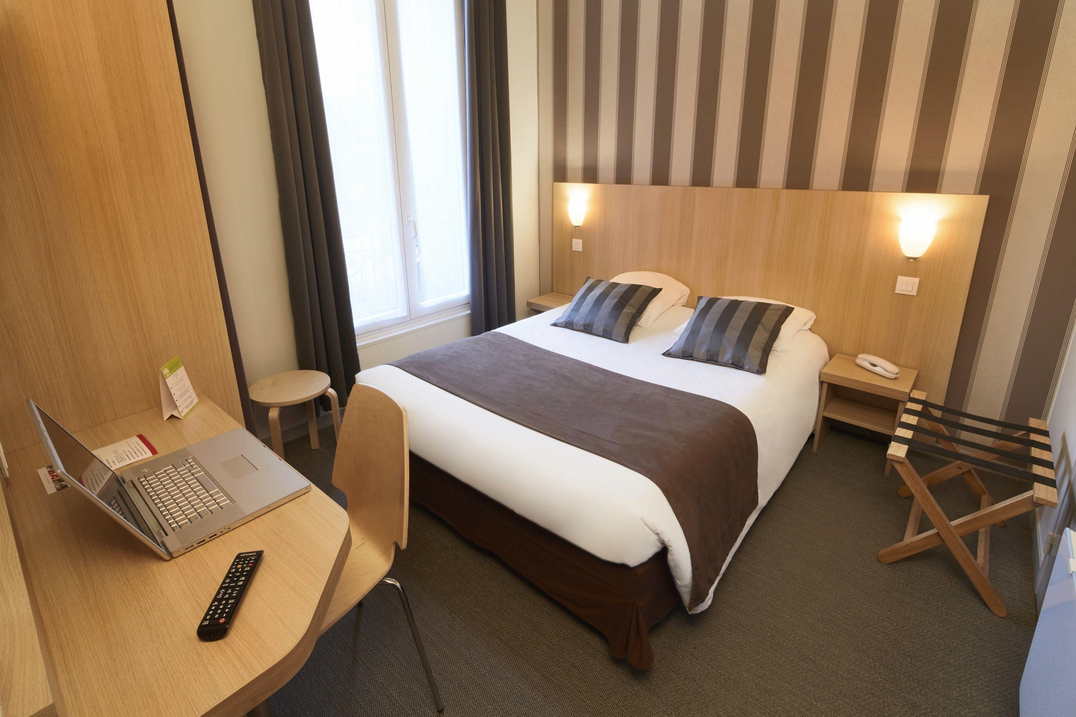 Hotel Hotel Paris Villette 3*